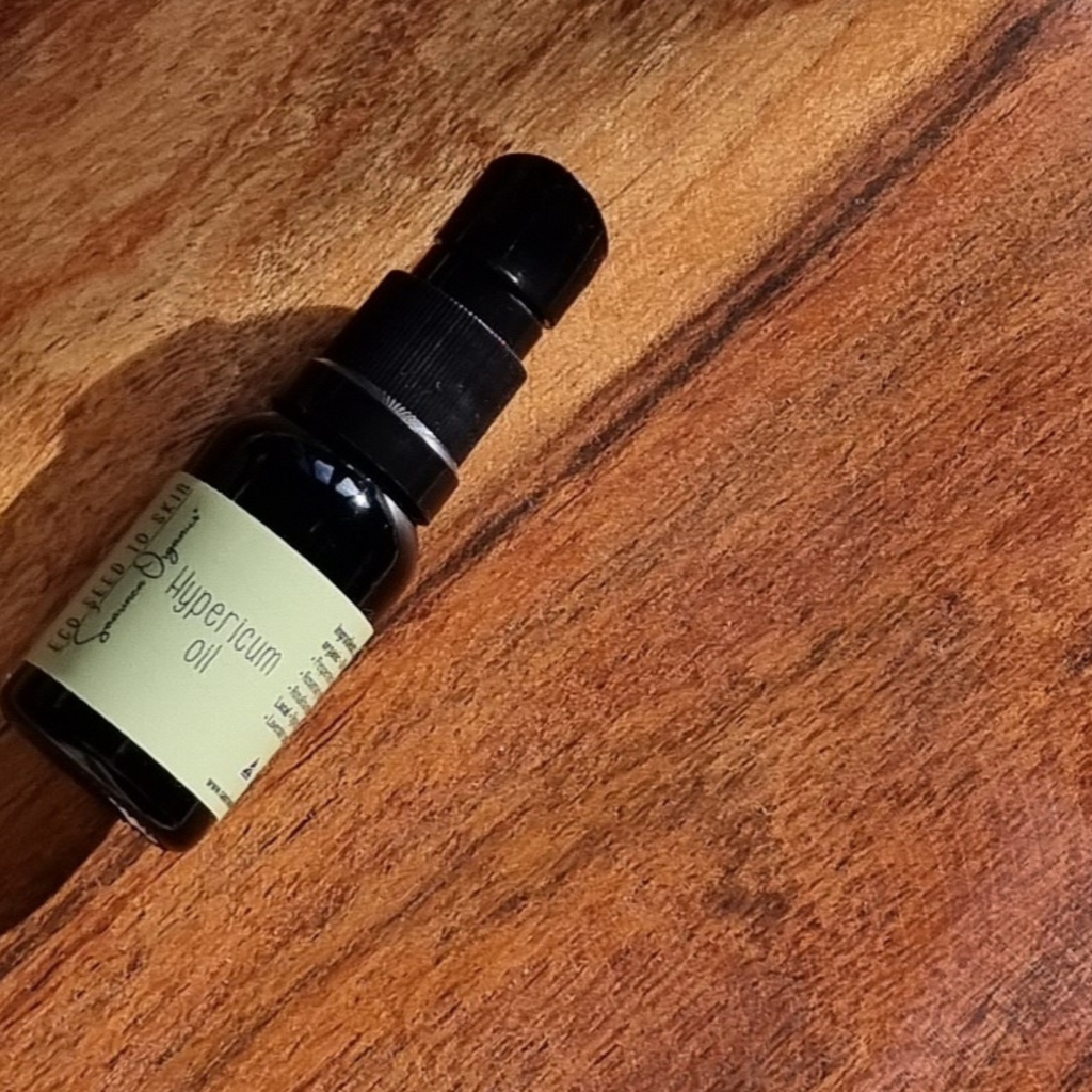 HYPERICUM OIL – For Insect bites, cold sores & itchy patches